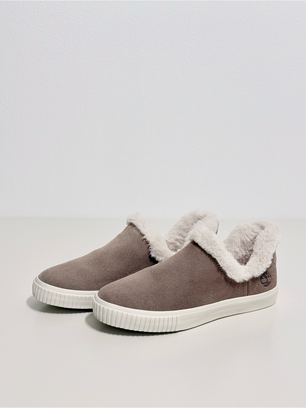 Timberland Skyla Bay Warm Lined Slip-On Shoes Size 8.5